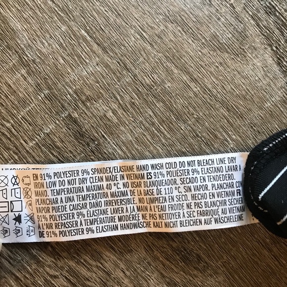 Forever 21 pinstripe pencil skirt - Picture 3 of 5